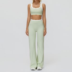 2 Piece Flare Leg Yoga Set, Contrast Trim Crop Top + High Waist Pants, Mint Green